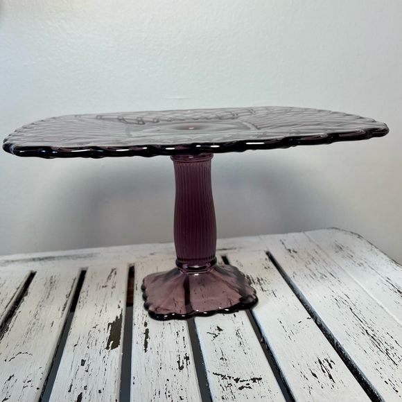 Vintage LE Smith Trellis Lavender Purple Square Pedestal Cake Plate Stand - Picture 13 of 15
